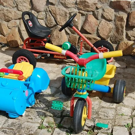 Amendoeirashouse-sustainableliving 4*