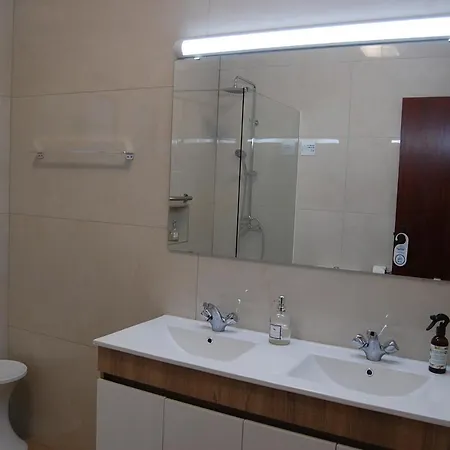 Amendoeirashouse-sustainableliving 4*