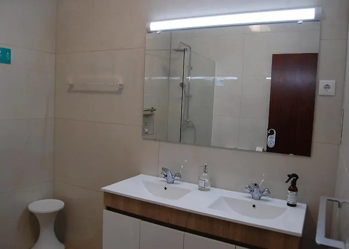 Amendoeirashouse-sustainableliving 4*